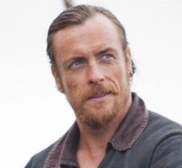 black-sails-toby-stephens-starz