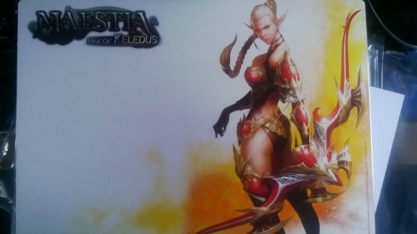 maestia-rise-of-keledus-tapis-souris-collector-concours-free-to-play-mmorpg