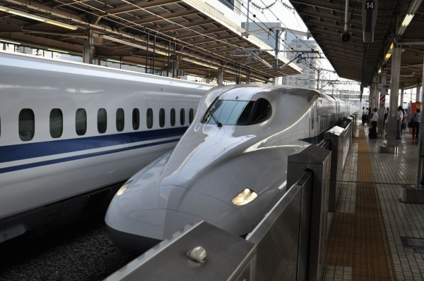 japon-shinkansen-fierte-japon