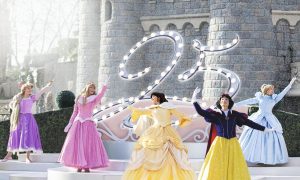 disneyland-paris-anniversaire-25ans-interview-parc-attraction-valse-princesses