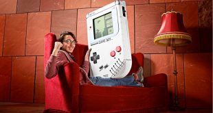 Guiness-World-Record-Gamer-Edition-Game-Boy-Geante