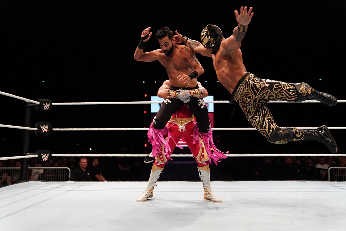 WWE-Live-Event-Paris-Accor-Hotels-Arena-Show09