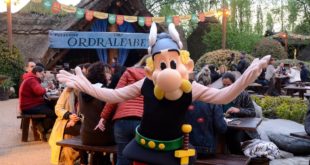 parc-asterix-banquet-gaulois-anniversaire-animation-video-30ans