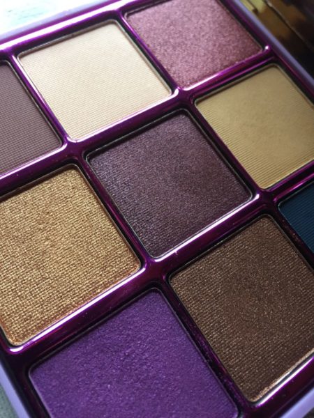 I-love-revolution-palette-artic-make-up-geek-is-beautiful-maquillage2