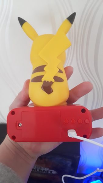 reveil-alarme-lampe-pikachu-pokemon-teknofun-madcow-3
