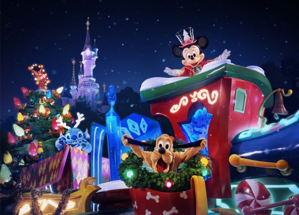 disneyland-paris-celebration-noel-xmas-christmas-dlp-parade-mickey-minnie-princesse-1