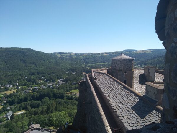 chateau-de-murol-auvergne-idee-sortie-famille-4