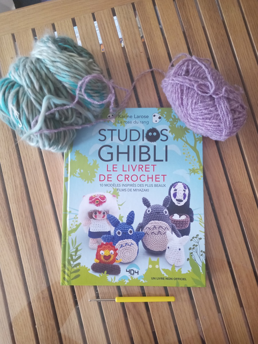 Studio Ghibli : Le livre de crochet et Fabrique tes créations inspirées  des Studios Ghibli 