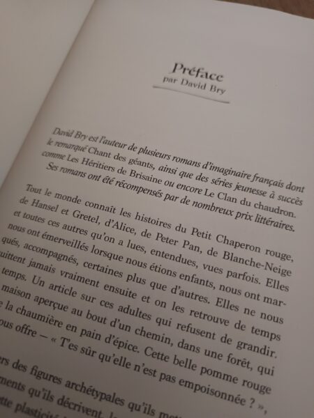 lost-boy-404-editions-a-travers-le-miroir-christina-henry-avis-review-chronique-livre-3