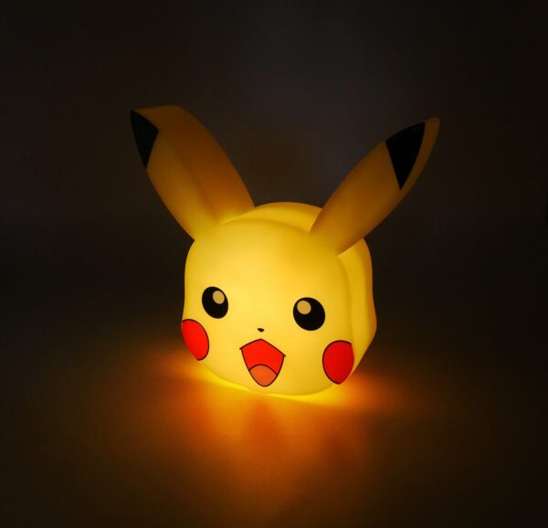 light-up-waal-pikachu-teknofun-pokemon-presentation