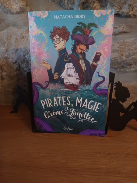 pirates-magie-et-creme-fouetee-slalom-cosy-fantasy-avis-review-chronique-natacha-didry-1