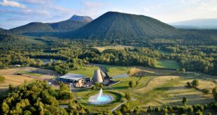 vulcania-expedition-hawai-attraction-annonce-parc-a-theme-3